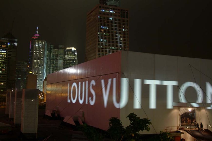 Lv Billboard